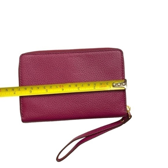 Marc jacobs dark pink wristlet clutch wallet
